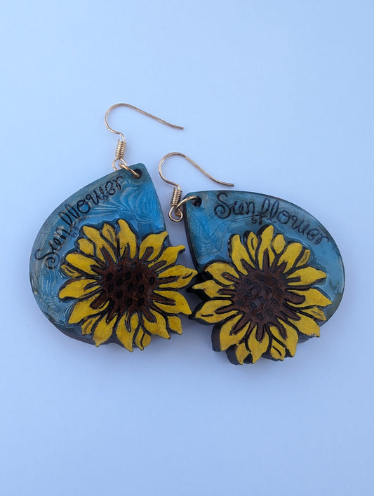 Hand painted wooden earrings | laser engraved | Boho style | natural wood | dangle | handmade | colorful | lightweight | painted | sunflower